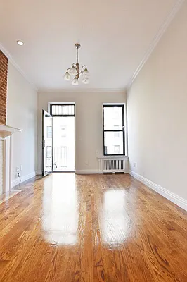 Rented by Balass Ralph, LREB | media 14