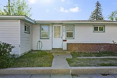 408 S 17th St — Photo 2