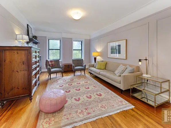 504 Grand Street image 1 of 8