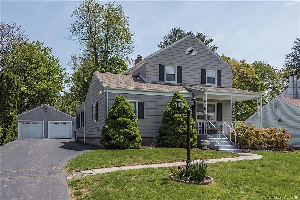 5 bed, 1938 sqft, $5,000 — Photo 3