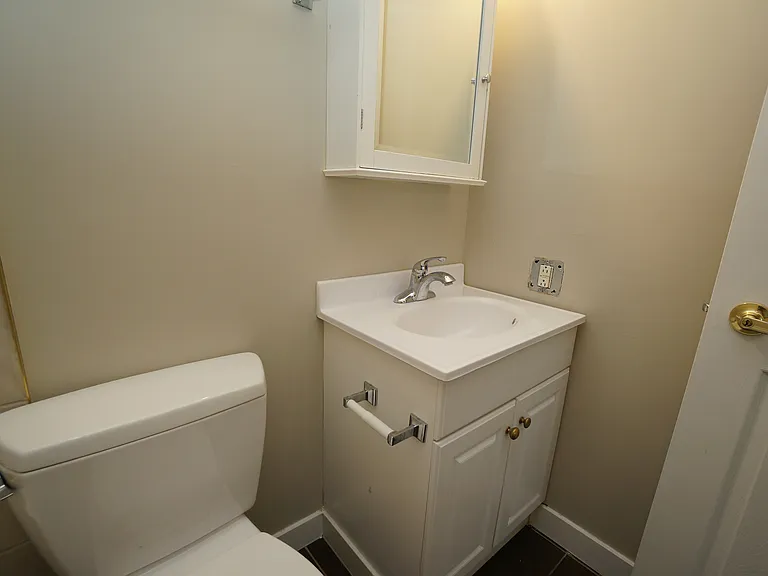 10812 115th St NW — Photo 14