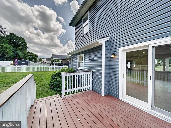 4th image of 275 Fairview Rd