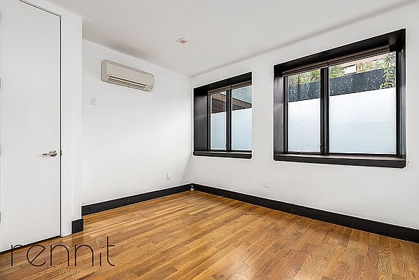 1st image of 564 Park Pl #2F