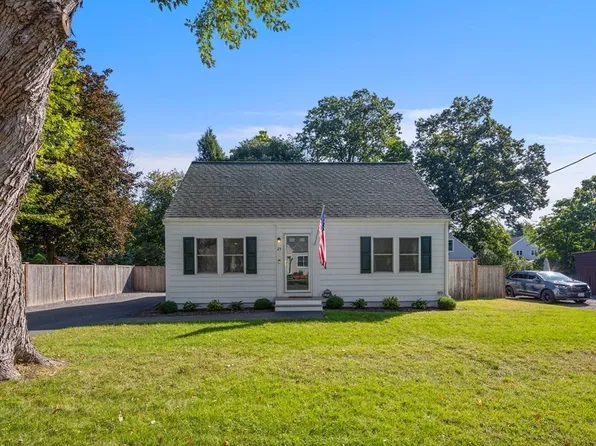 25 Eames St, North Reading, MA 01864