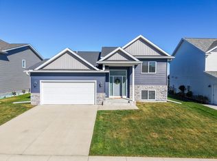 6133 51st St NW, Rochester, MN 55901