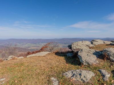 Tbd Point Lookout Ln, Independence, VA, 24348