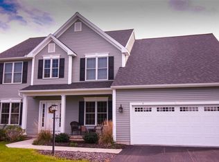 9 Trotter Rd, Selkirk, NY 12158