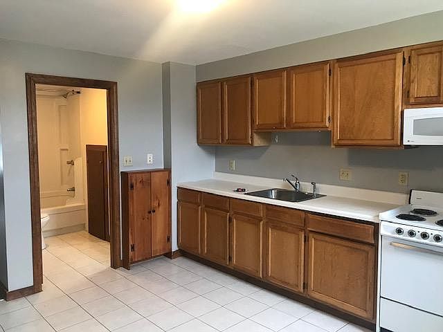 1st image of 26A Gillis St #26A