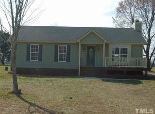 8809 Garnet Cir, Willow Spring, NC 27592