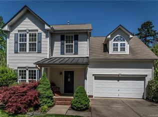 12042 Cheviott Hill Ln, Charlotte, NC 28213