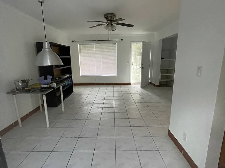 509 Elm Dr — Photo 1