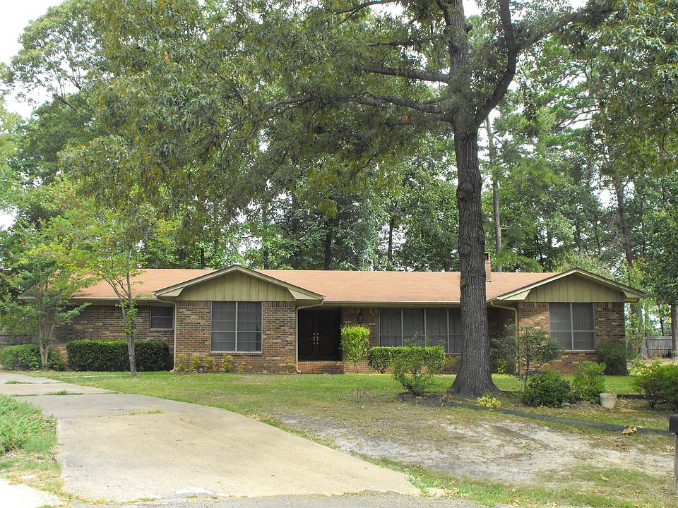 1st image of 154 Dawn Dr