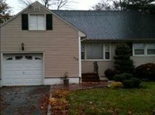 776 Andover Rd, Union, NJ 07083