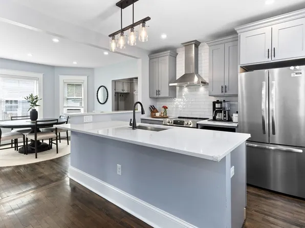 9 Maple St, North Easton, MA 02356