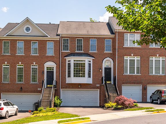 2nd image of 4021 Quiet Creek Dr