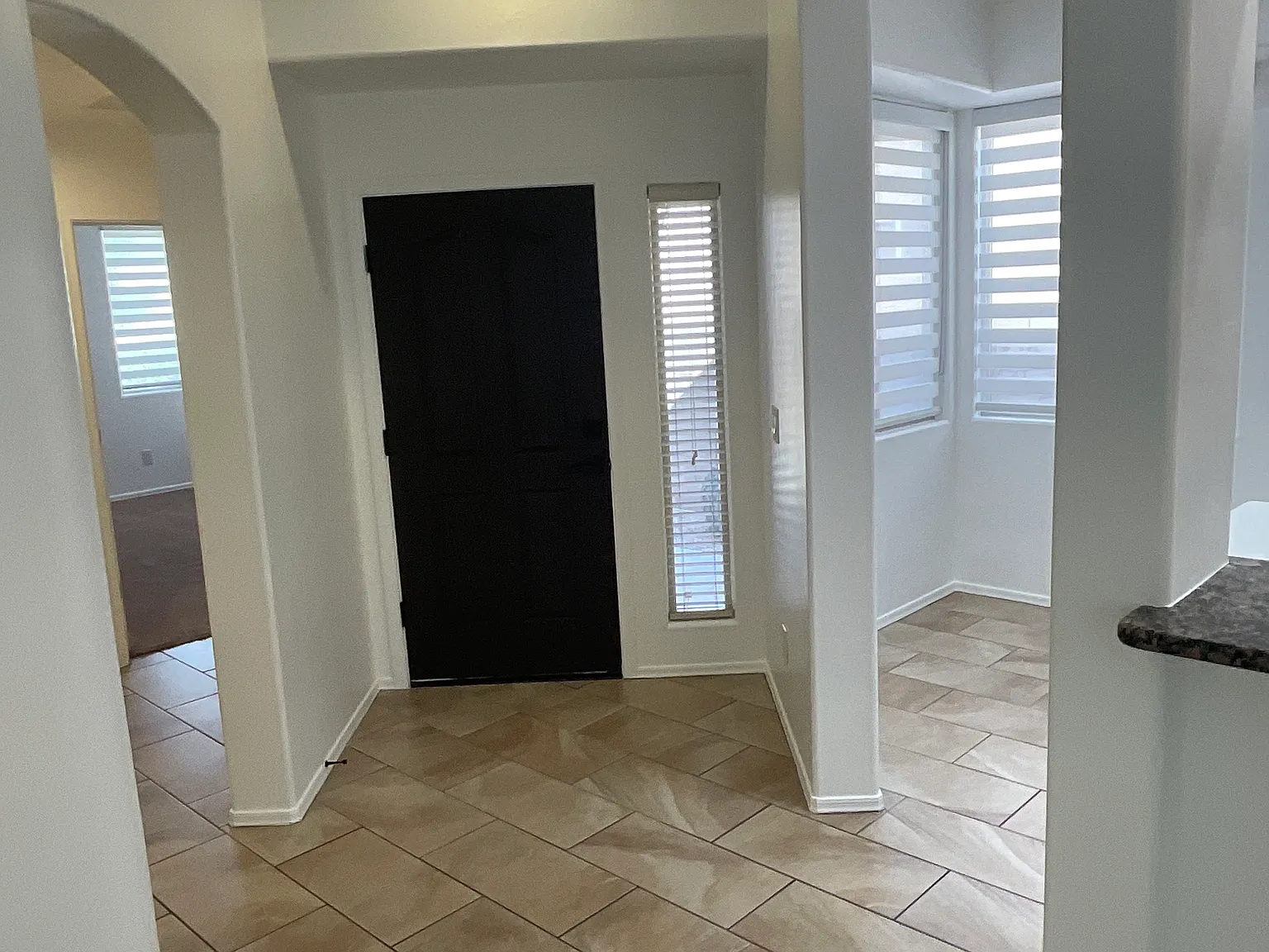 3 bed, 1483 sqft, $1,995 — Photo 2
