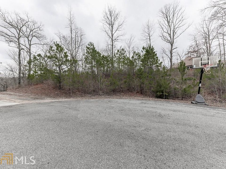 1st image of 324 Cain Creek Overlook