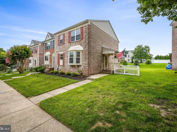 15 Open Gate Ct, Baltimore, MD 21236