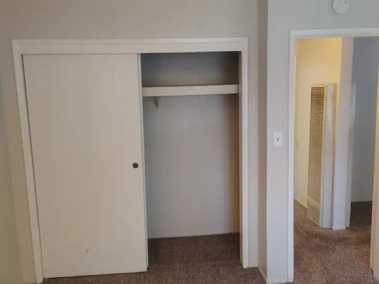 2125 North Ave #18 — Photo 5