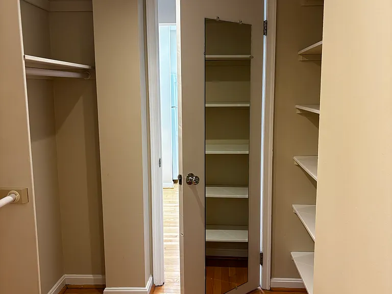 2007 O St NW #203 — Photo 12