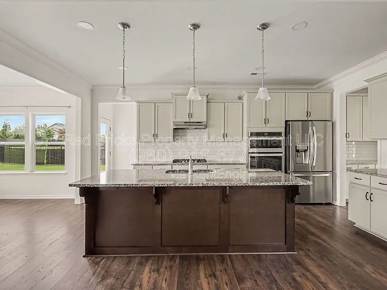 7650 Fenn Way — Photo 10