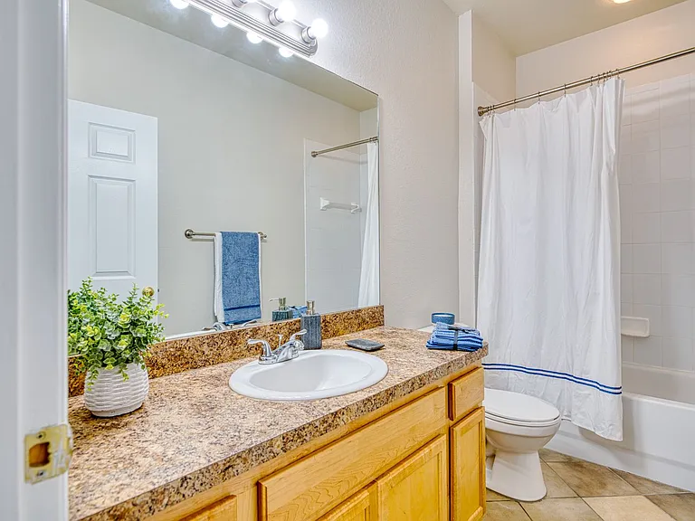 4125 SW 31st St — Photo 42