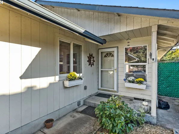 1840 W 10th Ave, Eugene, OR 97402