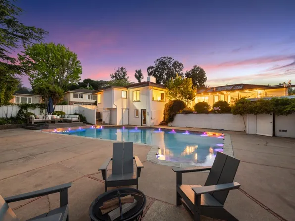 2550 Hayward Dr, Burlingame, CA 94010
