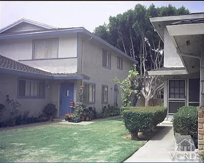 2557 N Yardarm Ave — Photo 1