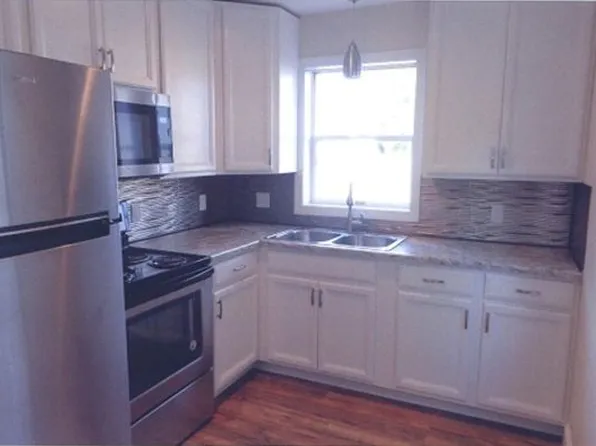 161 Riverside Dr #2, Augusta, ME 04330