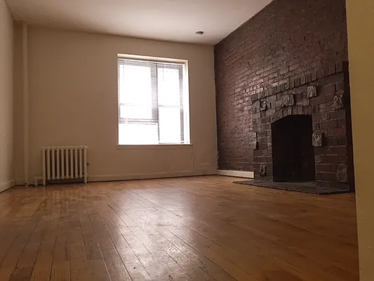 Rented by AJ Clarke | media 15