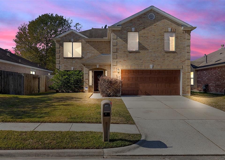 1st image of 611 Trail Springs Ct