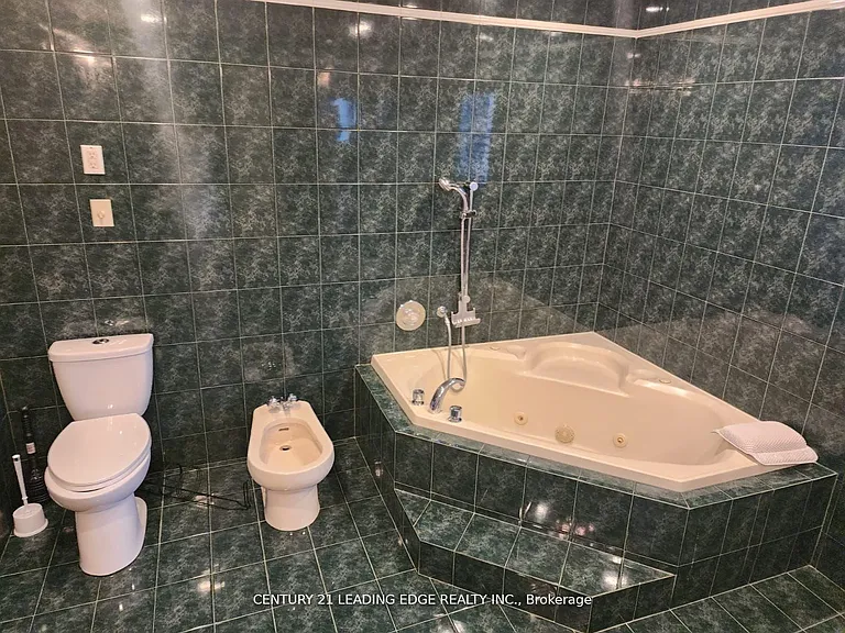 11 Westlawn Dr — Photo 11