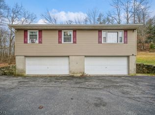 63 Haggerty Rd, Wantage, NJ 07461