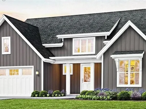 70 Forrest Ln, Charlestown, RI 02813