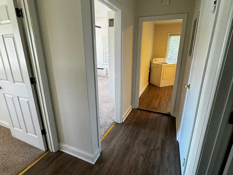 1304 Gorman St — Photo 3