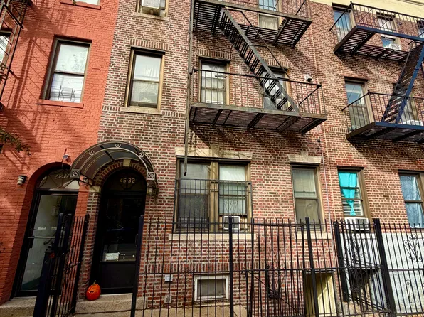 45-32 40th Street image 1 of 28
