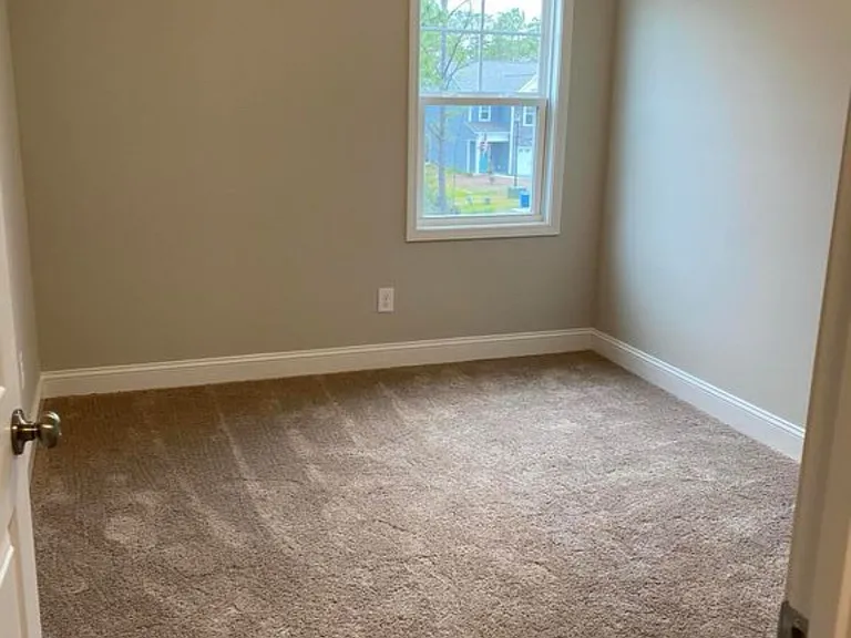 304 S Stingray Ln — Photo 8