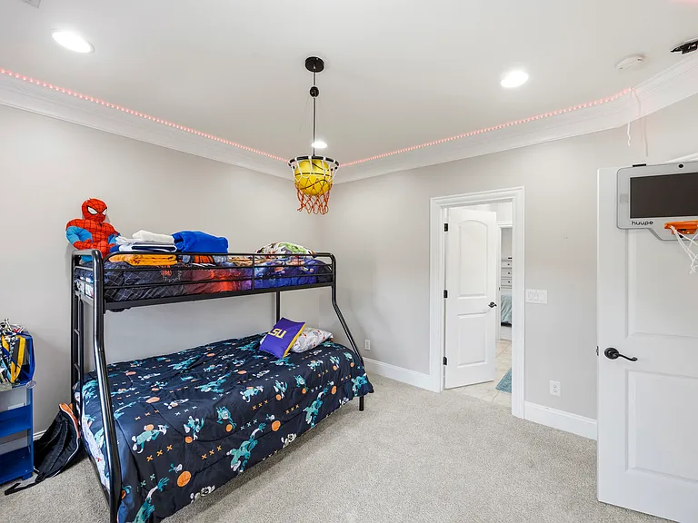 9805 Strike The Gold Ln — Photo 27