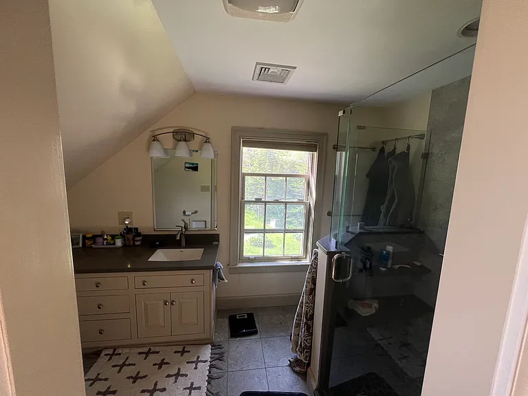 18 Kimberley Cir — Photo 23