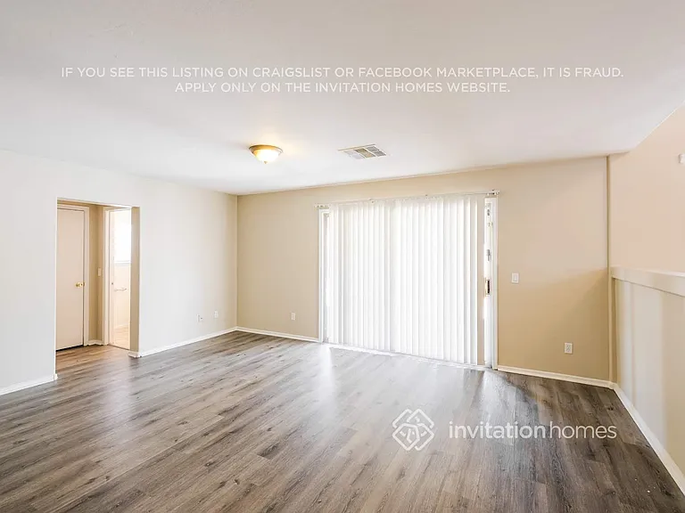 7914 W Claremont St — Photo 5
