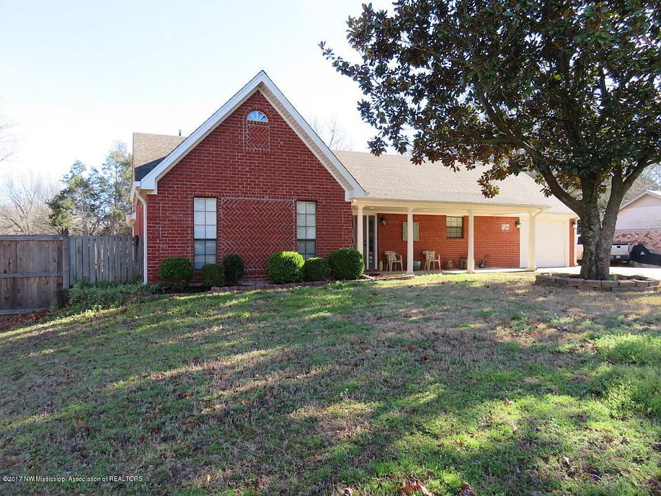 1st image of 7254 Black Oak Dr