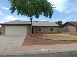 6920 W Cameron Dr, Peoria, AZ 85345