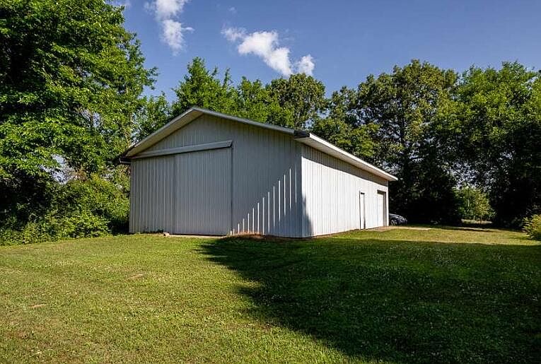 2nd image of 8274 S Jackson Rd