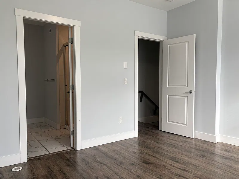 4 bed, 3.5 bath, $2,950 — Photo 4
