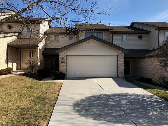 2nd image of 15633 Shenandoah Dr