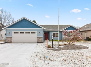 645 W Woodlawn Dr, Hayden Lake, ID 83835