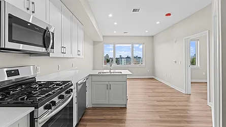 475 Communipaw Avenue