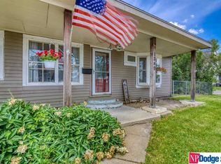 1249 N Bell St, Fremont, NE 68025