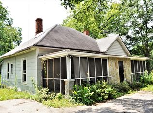 8419 Chicago Ave, Douglasville, GA 30134